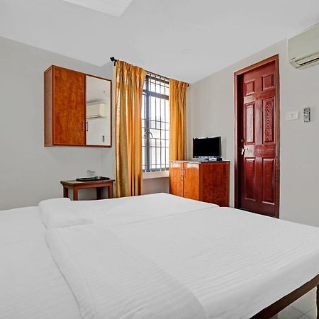 Collection O Aramam Executive Inn Kochi Kültér fotó